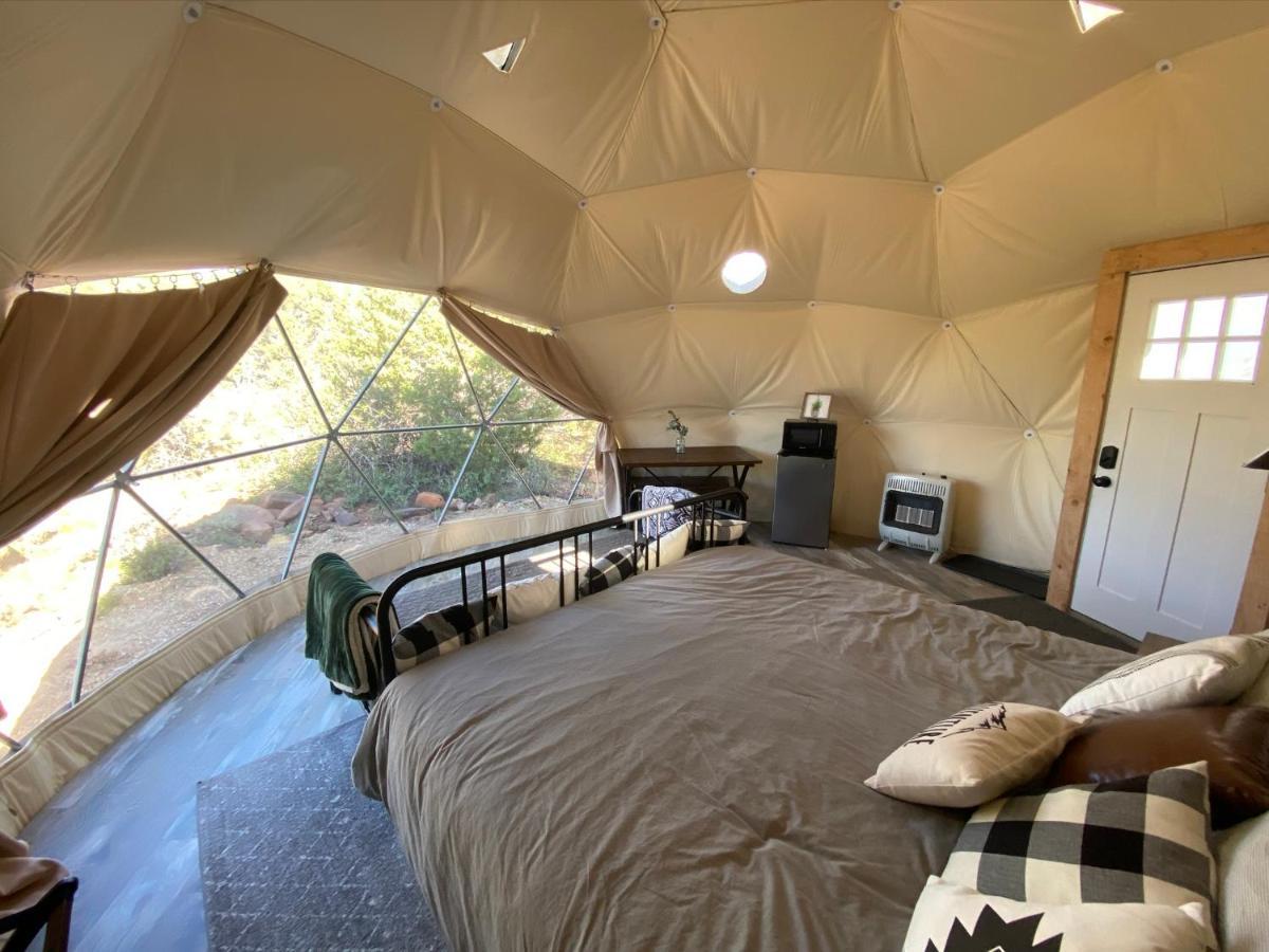 Blue Mountain Domes - The Wow Experience Hotel Monticello Exterior foto