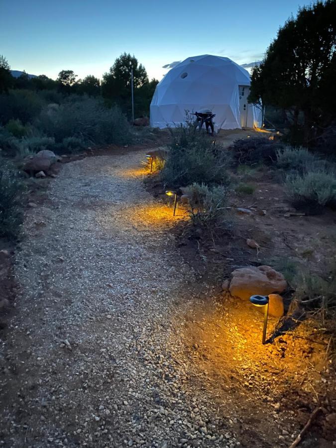 Blue Mountain Domes - The Wow Experience Hotel Monticello Exterior foto